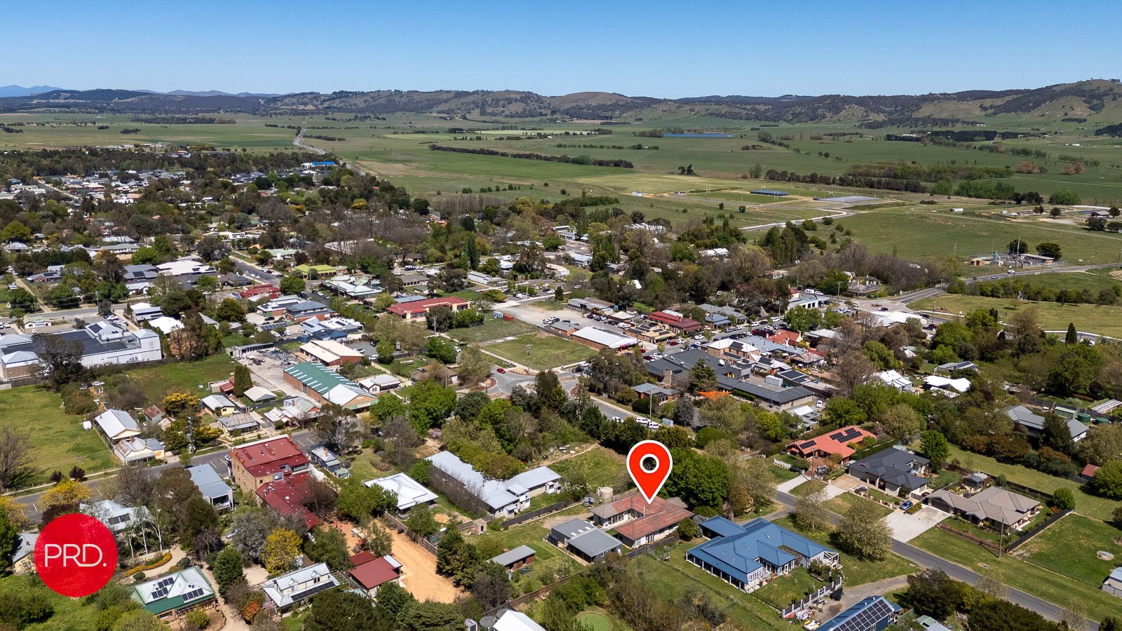 14 Ellendon Street BUNGENDORE 28