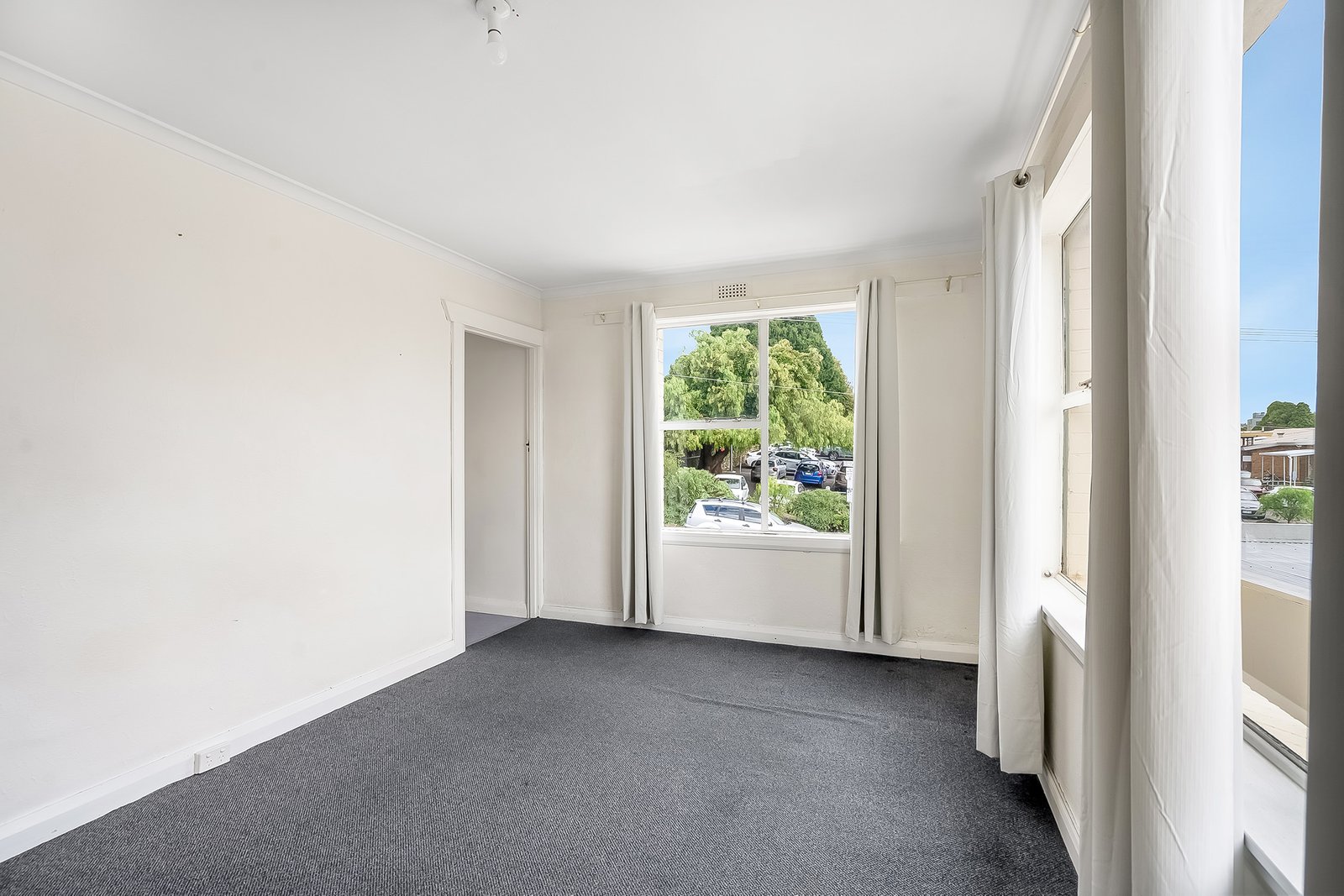 1/4 Ellerslie Road BATTERY POINT 3