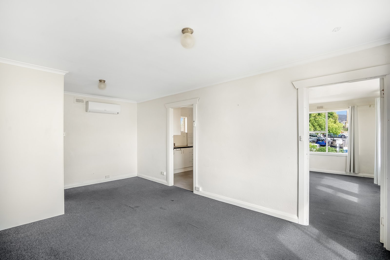 1/4 Ellerslie Road BATTERY POINT 2