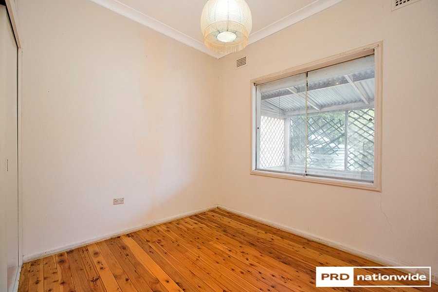14 Elm Street TAMWORTH 7
