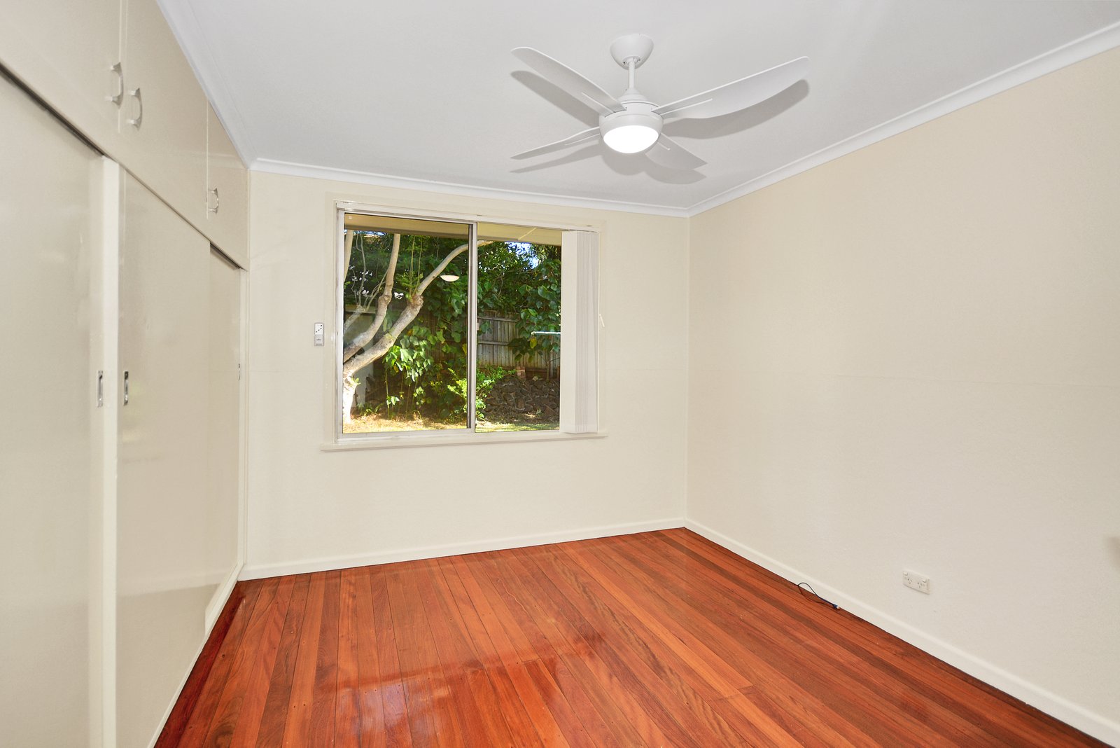 14 Elsie Street BANORA POINT 6