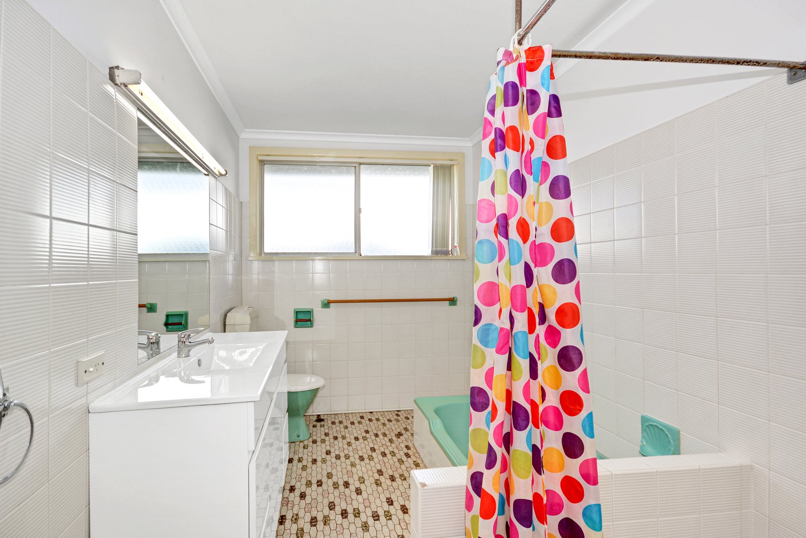 14 Elsie Street BANORA POINT 10