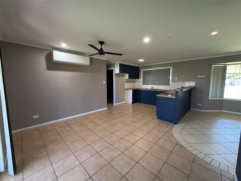 14 Emperor Drive ANDERGROVE 3