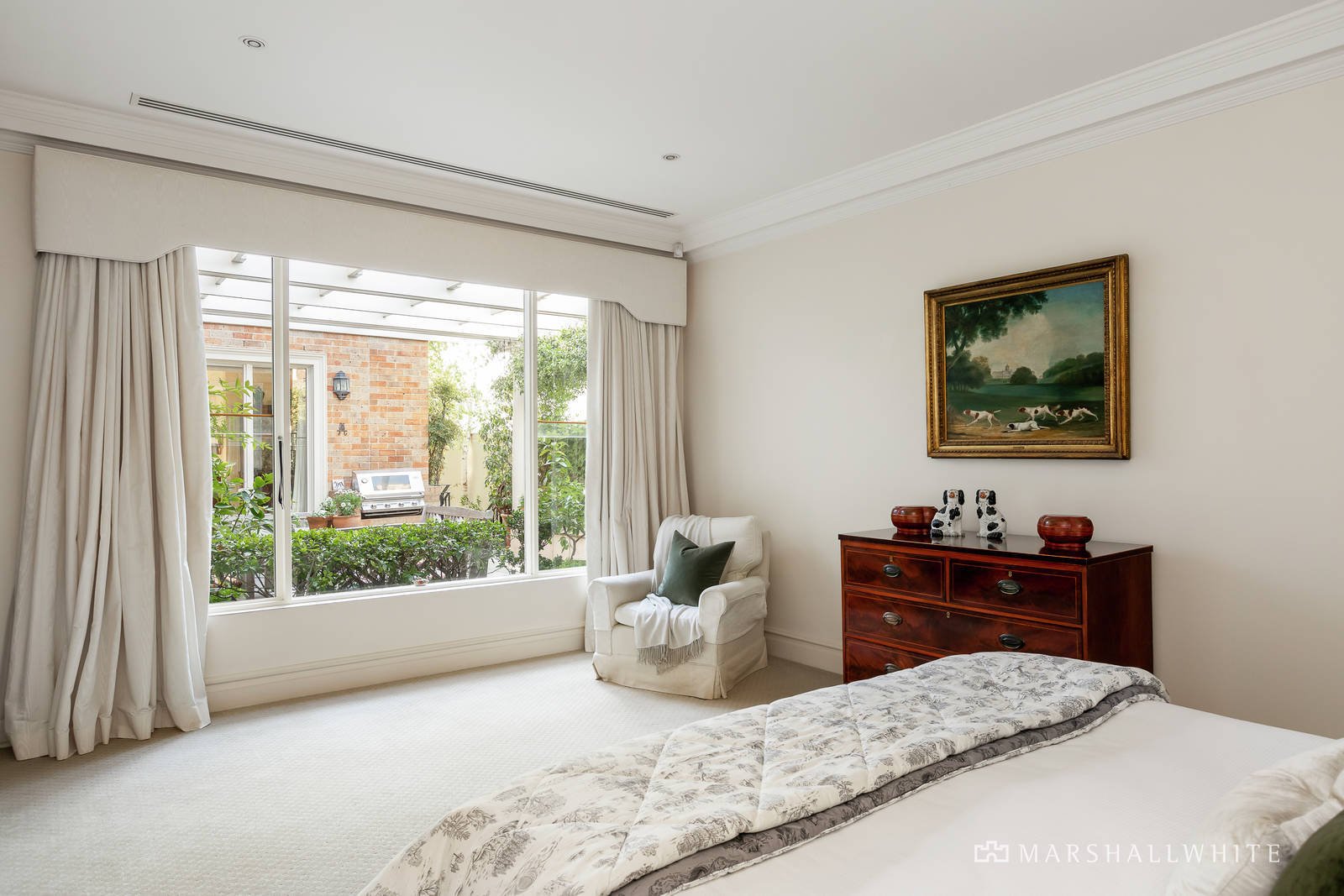 1/4 Evans Court, Toorak, VIC