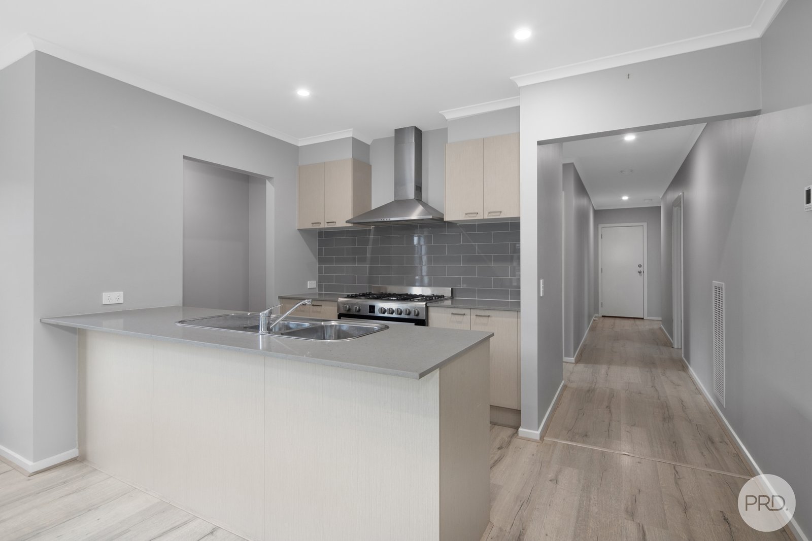 14 Fantail Street WINTER VALLEY 4