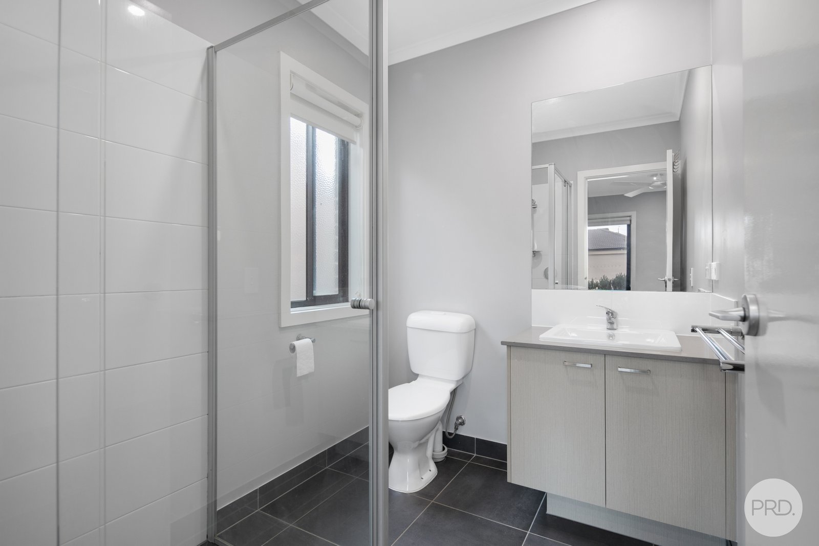 14 Fantail Street WINTER VALLEY 9