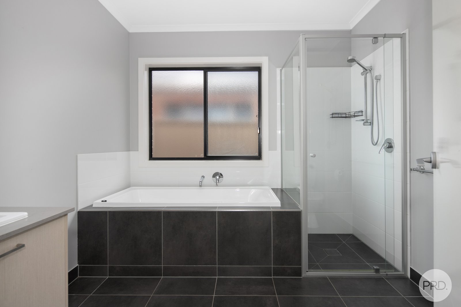 14 Fantail Street WINTER VALLEY 12