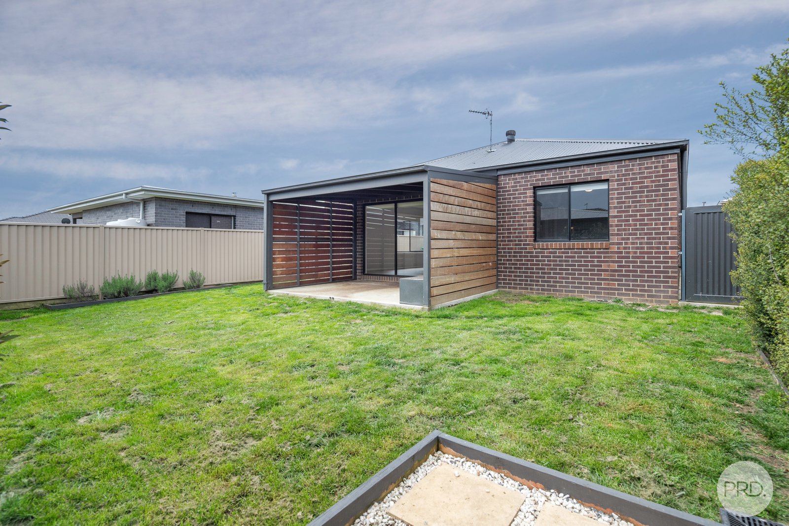 14 Fantail Street WINTER VALLEY 16