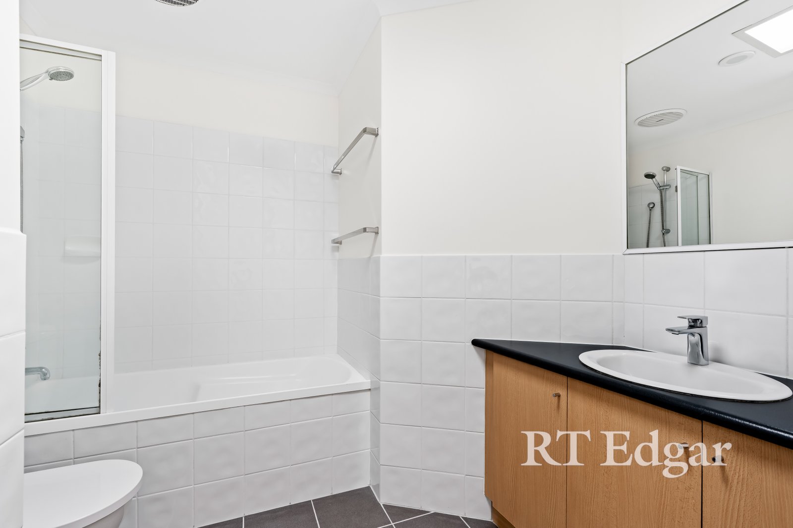 Real Estate and Property in 14 Federation Lane, Abbotsford, VIC