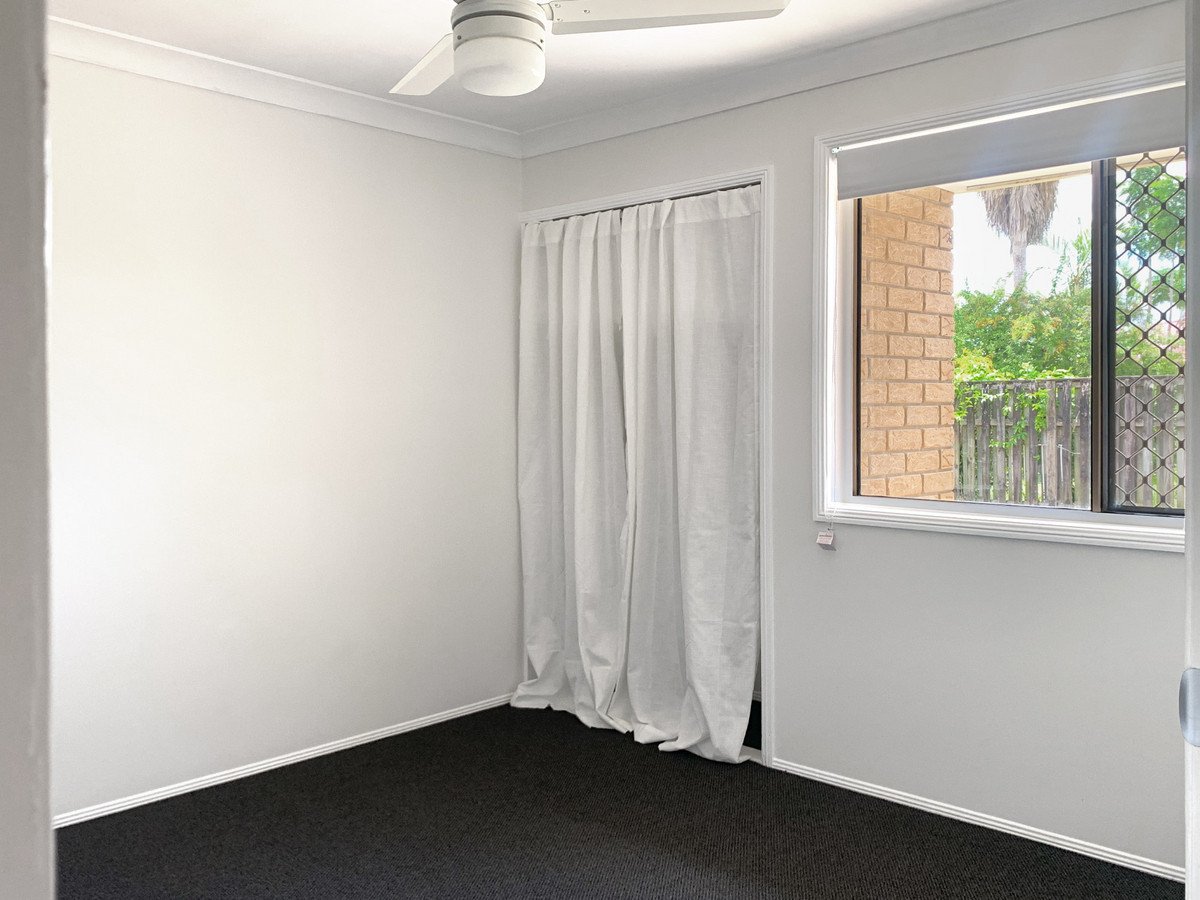 1/4 Felicia Court Burleigh Waters 9