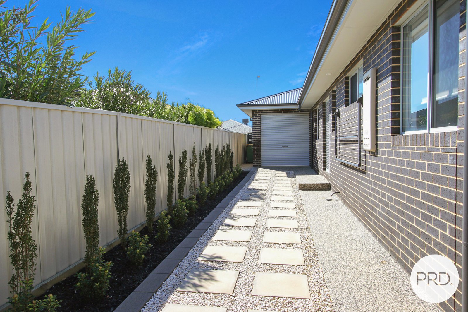 14 Felstead Circuit THURGOONA 16