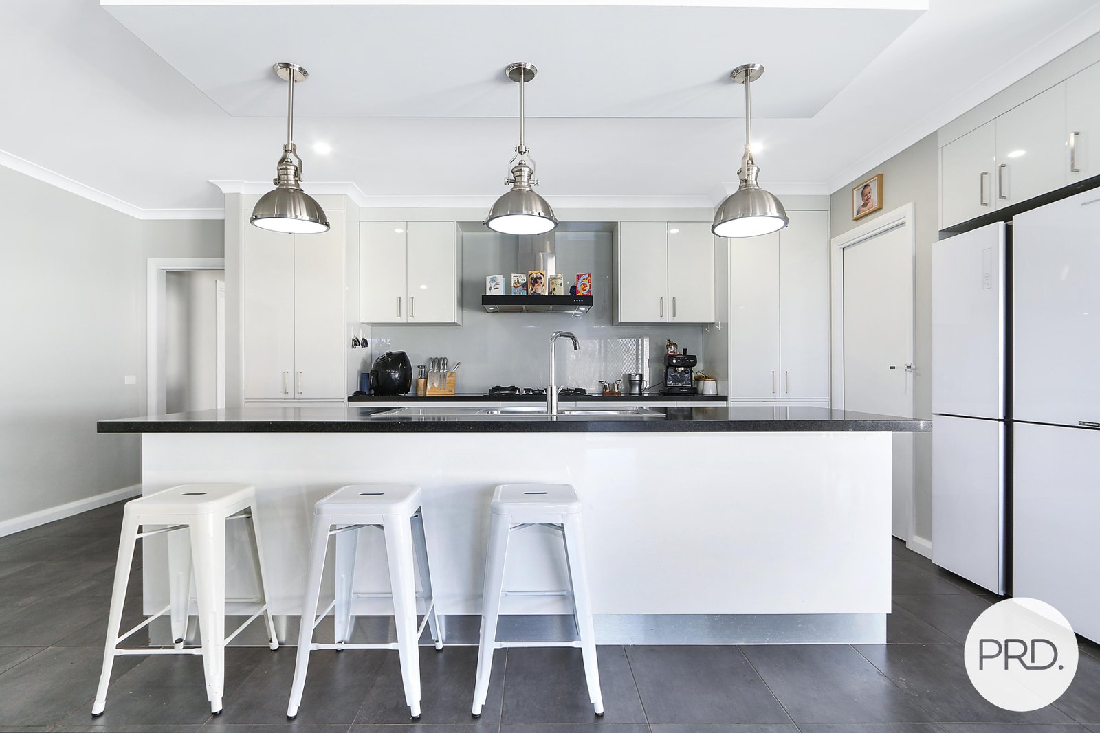 14 Felstead Circuit THURGOONA 6