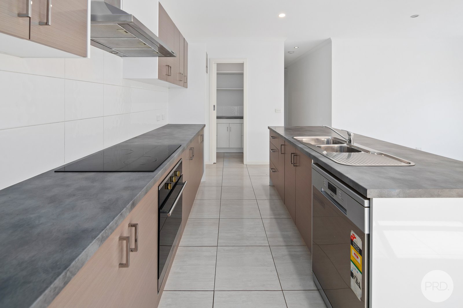 1/4 Ferguson Court REDAN 4