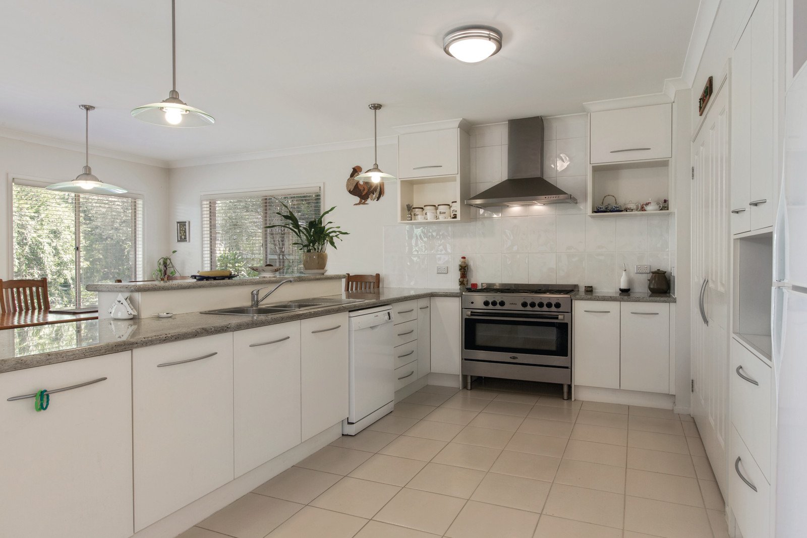 14 Ferndale Road, Glen Iris, VIC