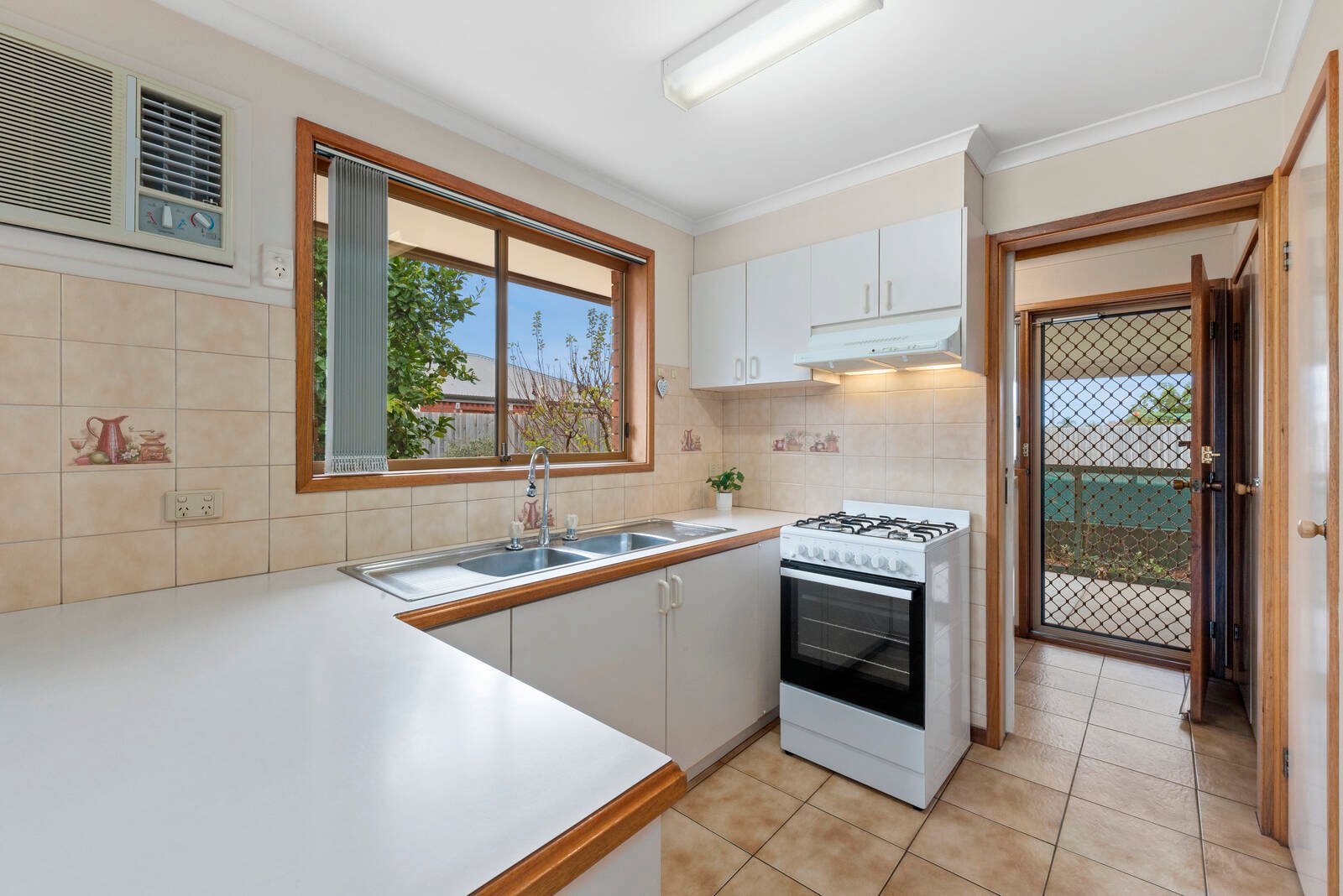 Gallery: 14 Filipi Drive