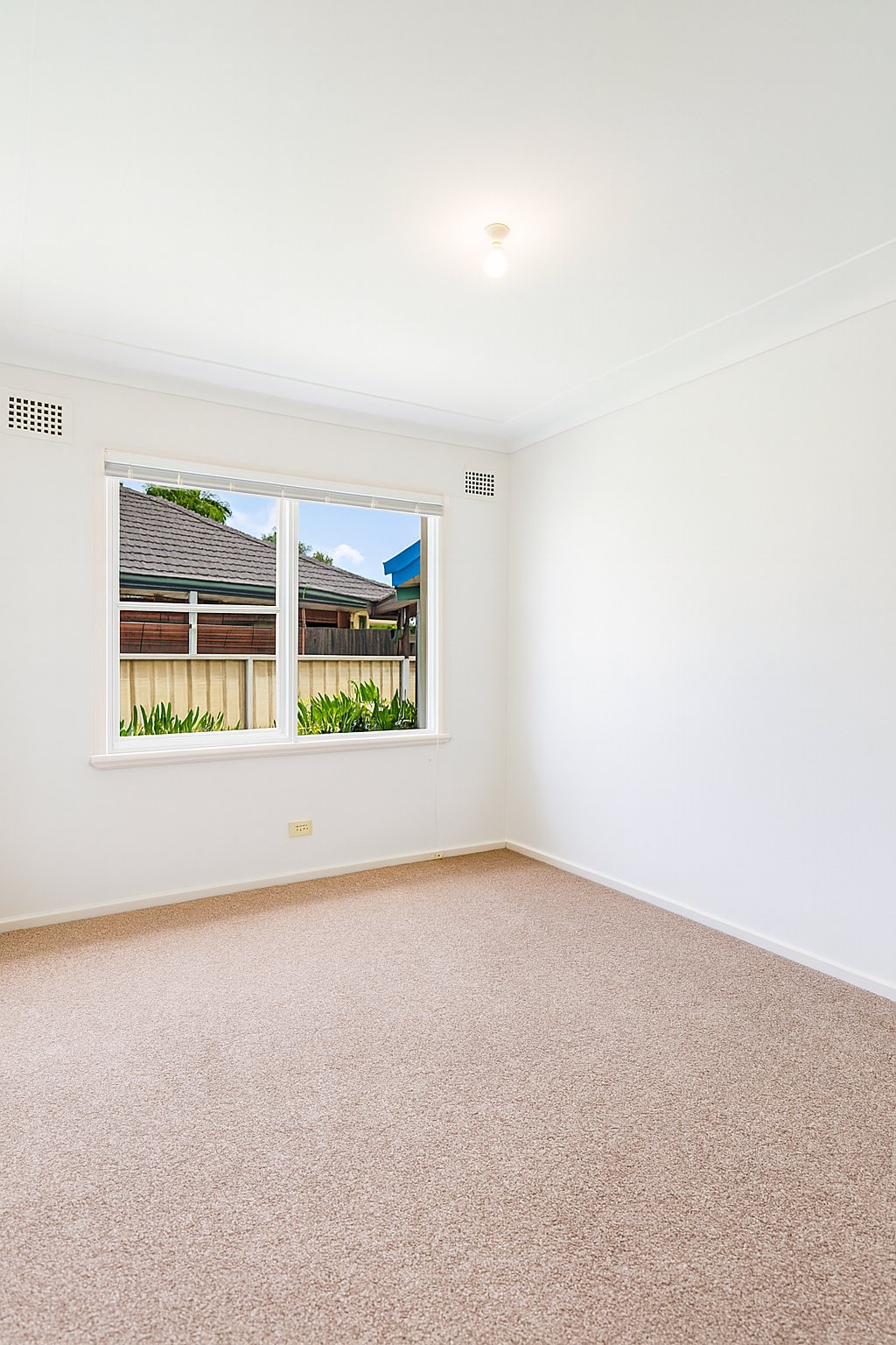 14 Fiona Street MOUNT PRITCHARD 8