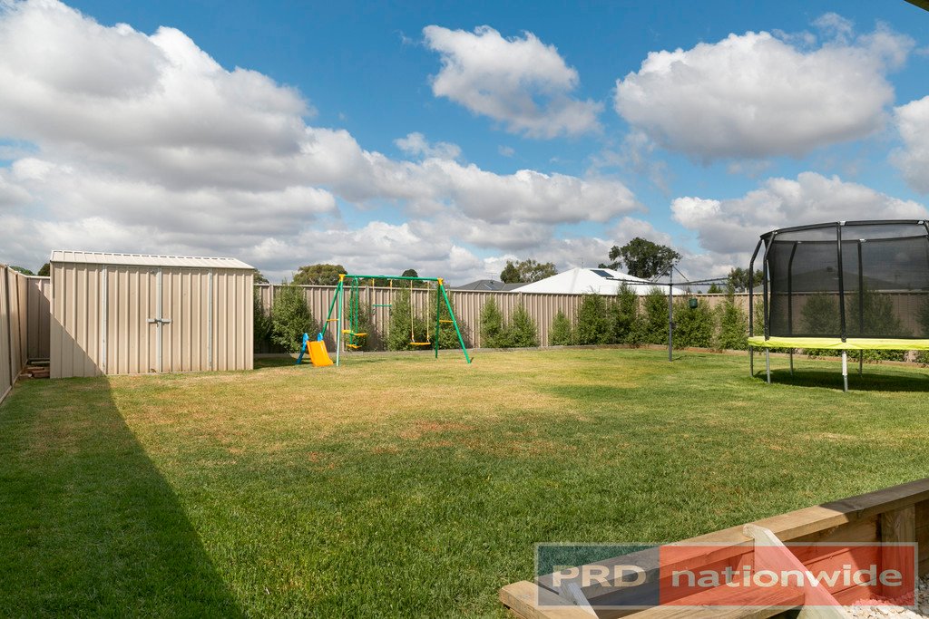 14 Fitch Court BALLAN 3