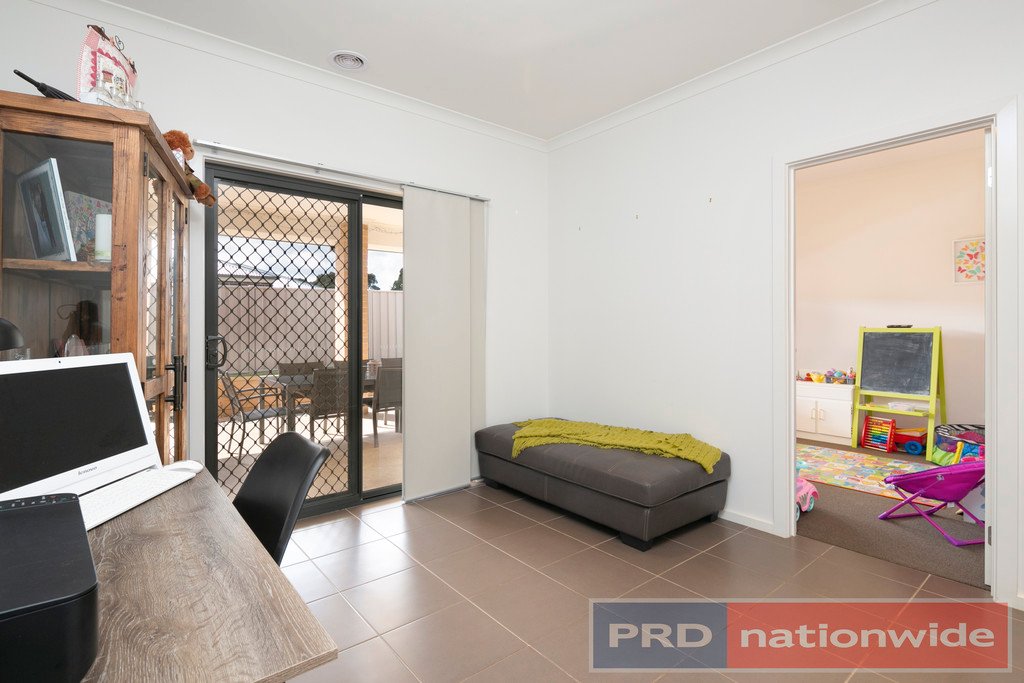 14 Fitch Court BALLAN 11