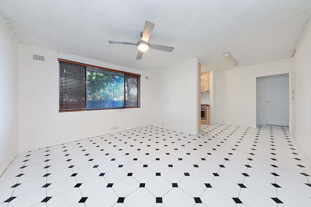 1/4 Flack Avenue HILLSDALE 2