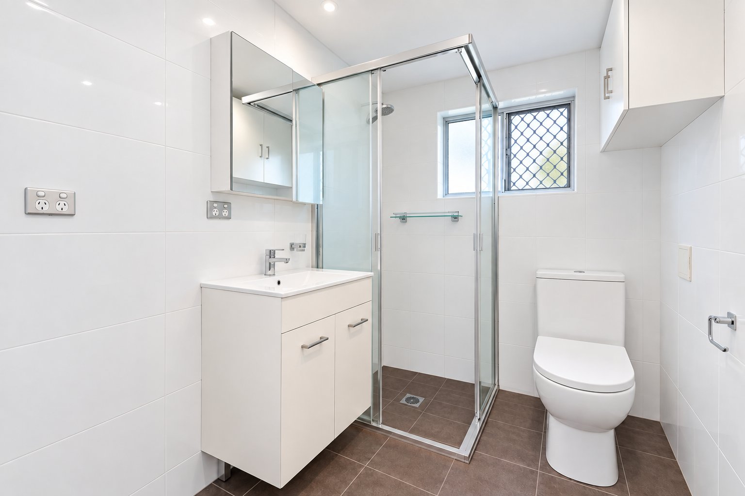 1/4 Flack Avenue HILLSDALE 3