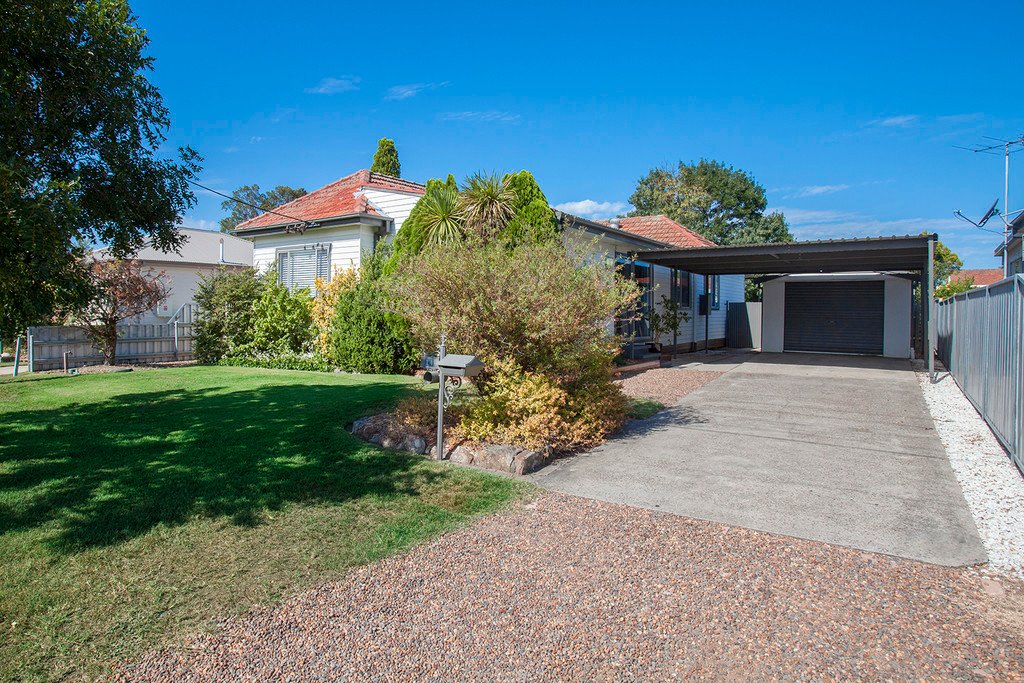 14 Fletcher Street BERESFIELD 1