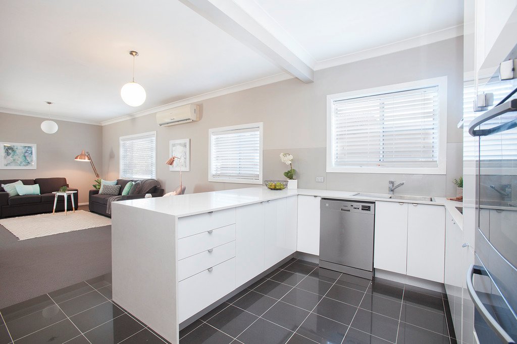 14 Fletcher Street BERESFIELD 11