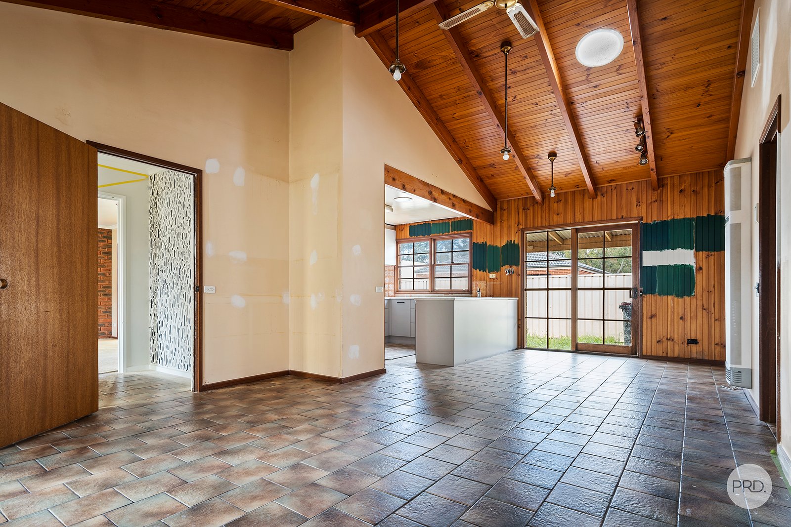 14 Forbes Court NORTH BENDIGO 3