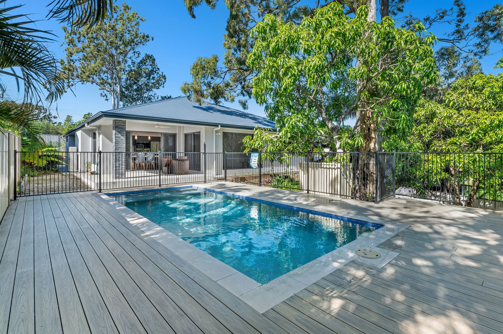 14 Forrest Avenue MOLENDINAR 1