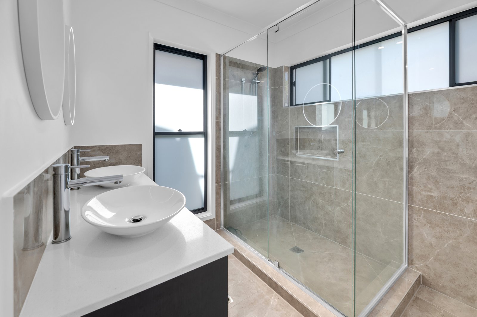 14 Forrest Avenue MOLENDINAR 12