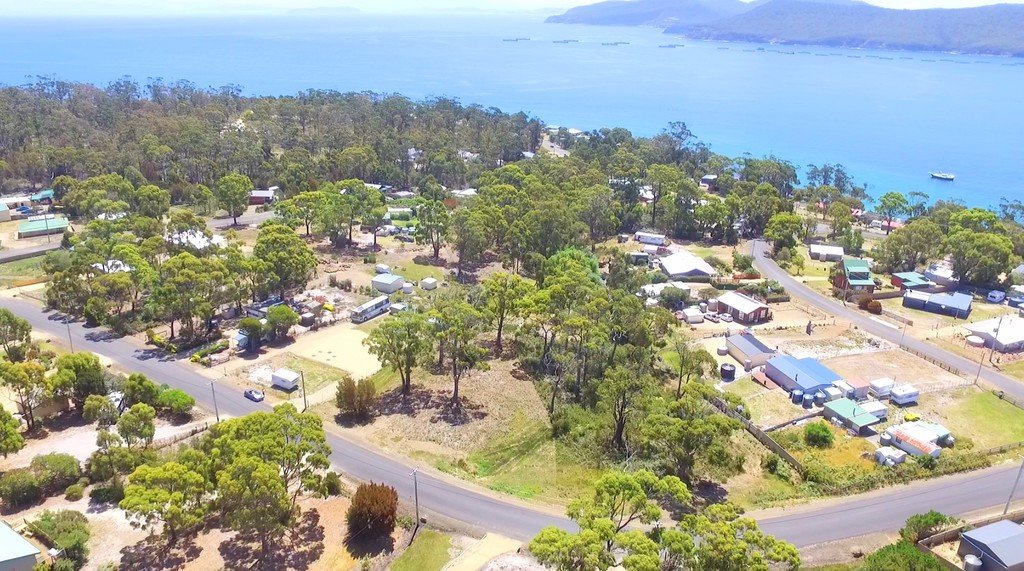 14 Fox Avenue WHITE BEACH 3