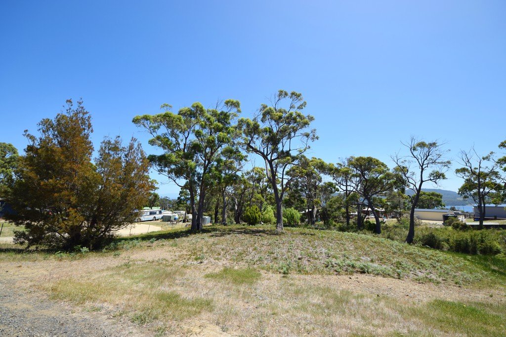 14 Fox Avenue WHITE BEACH 4