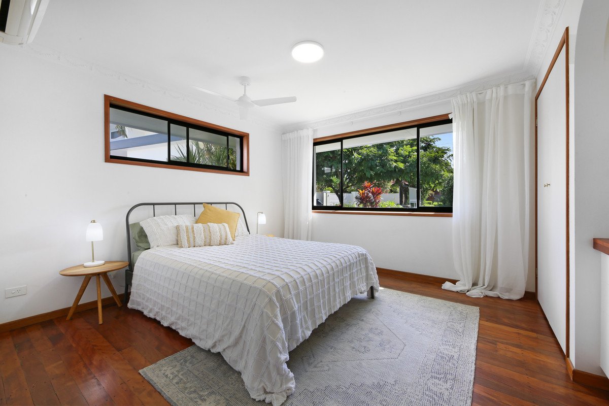 14 Gabrielle Grove Burleigh Heads 19