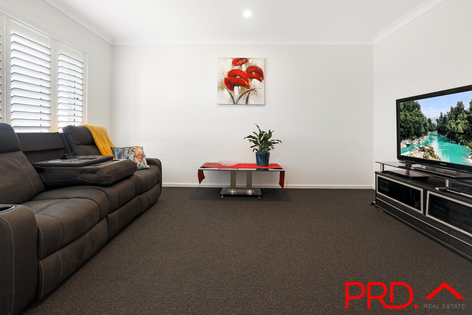 14 Galah Drive TAMWORTH 4