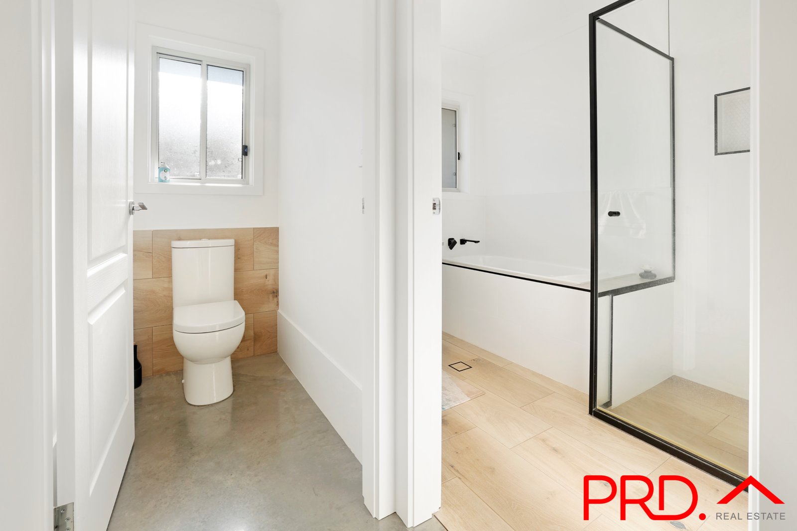 14 Galah Drive TAMWORTH 7