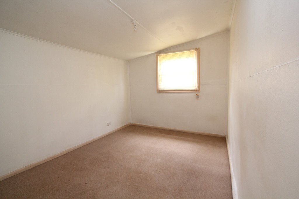 14 Gale Street CANADIAN 7