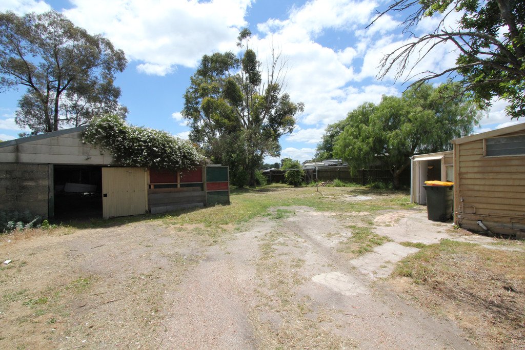 14 Gale Street CANADIAN 10