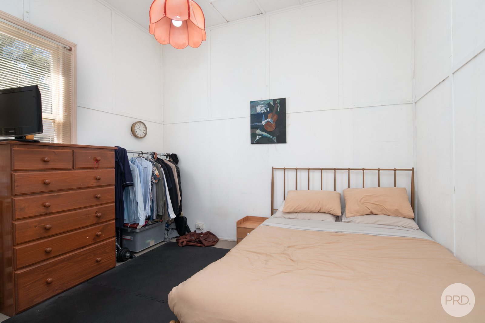 14 Gale Street CANADIAN 5