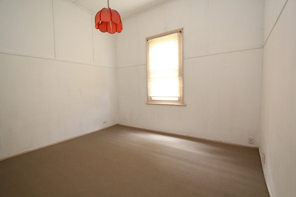 14 Gale Street CANADIAN 6