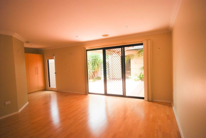 14 Galing Place WAGGA WAGGA 5