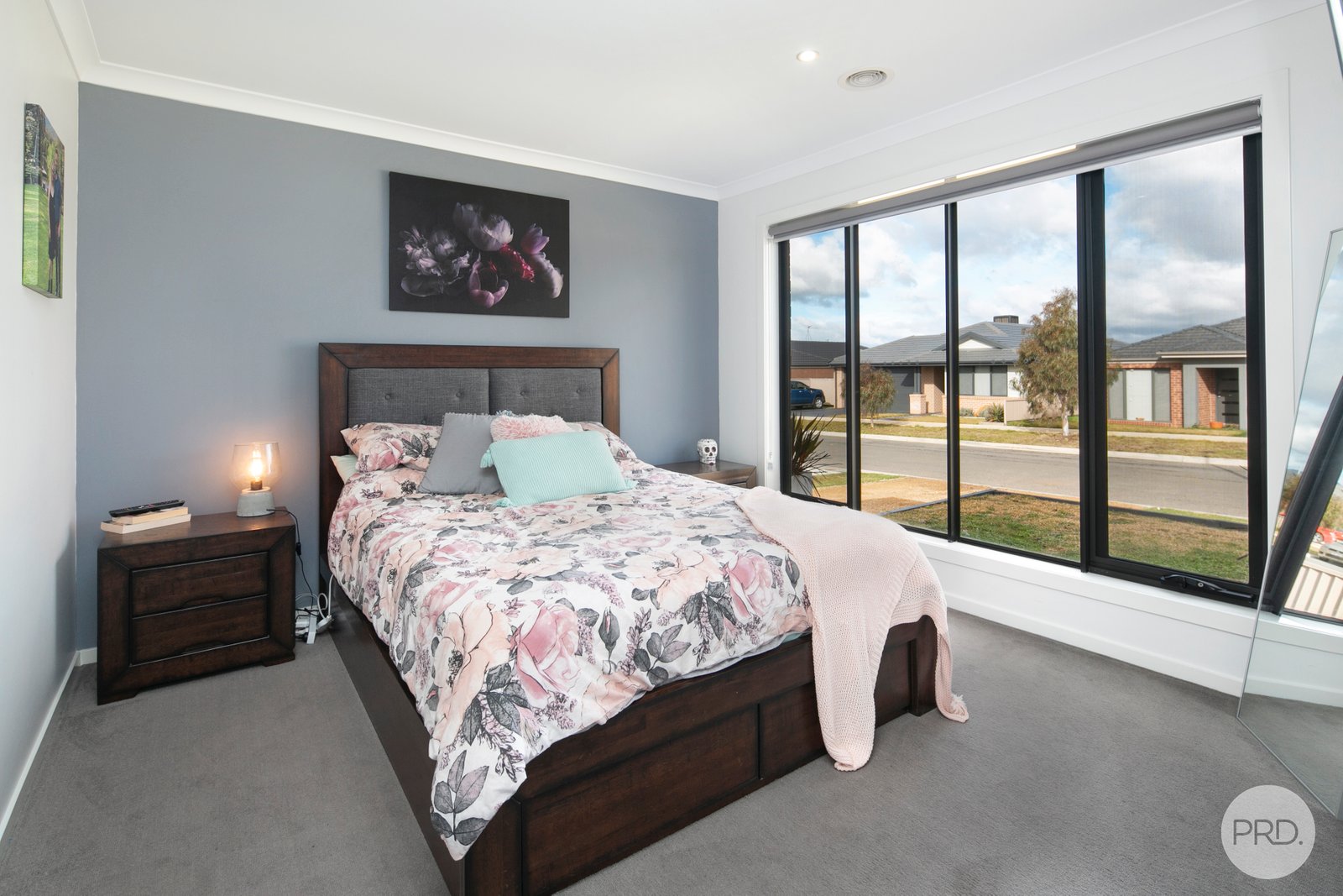 14 Gallant Way WINTER VALLEY 9