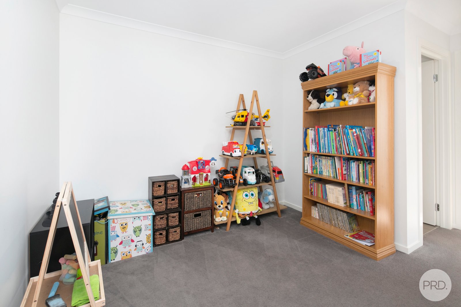 14 Gallant Way WINTER VALLEY 13