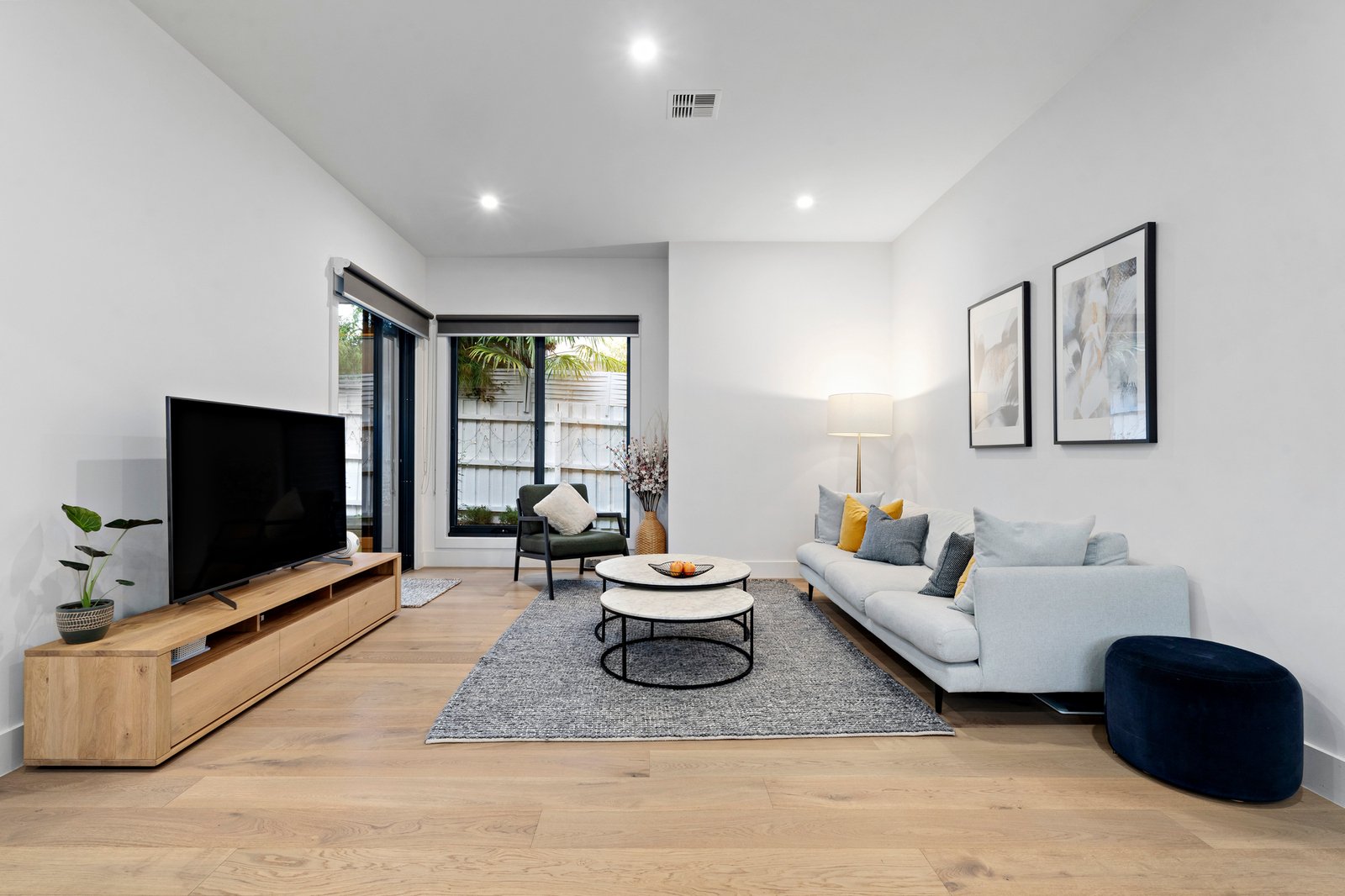 1/4 Garden Road, Camberwell, 3124