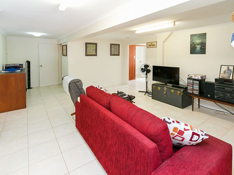 14 Gibbs Street URANGAN 16