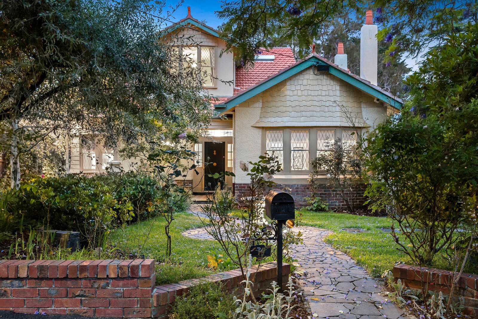 Real Estate and Property in 14 Glenbrook Avenue, Malvern East, VIC