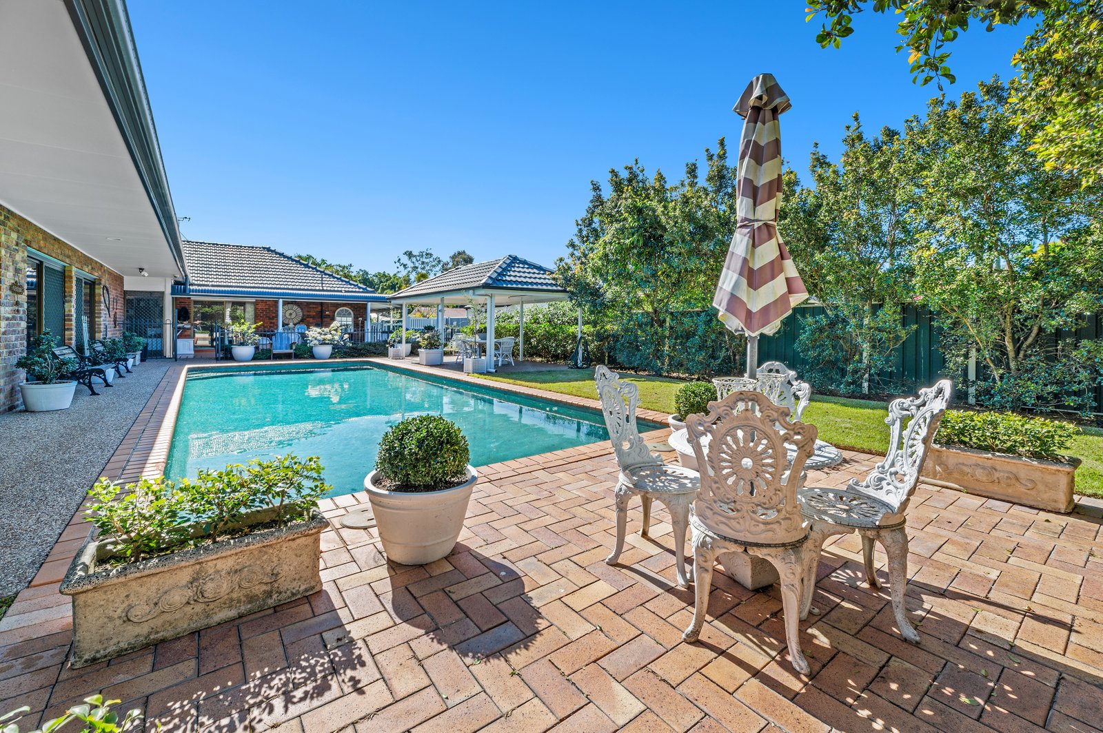 14 Glenmore Drive ASHMORE 1
