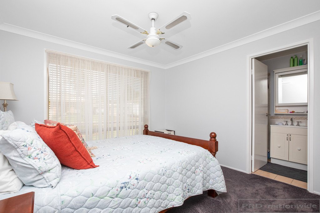14 Glover Crescent METFORD 7