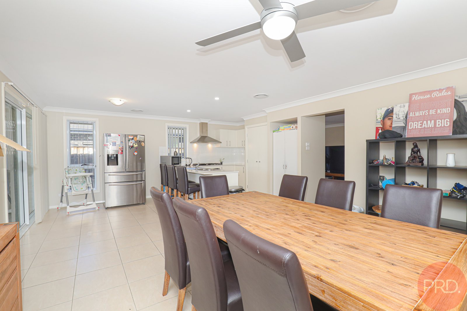 14 Golden Whistler Avenue ABERGLASSLYN 2