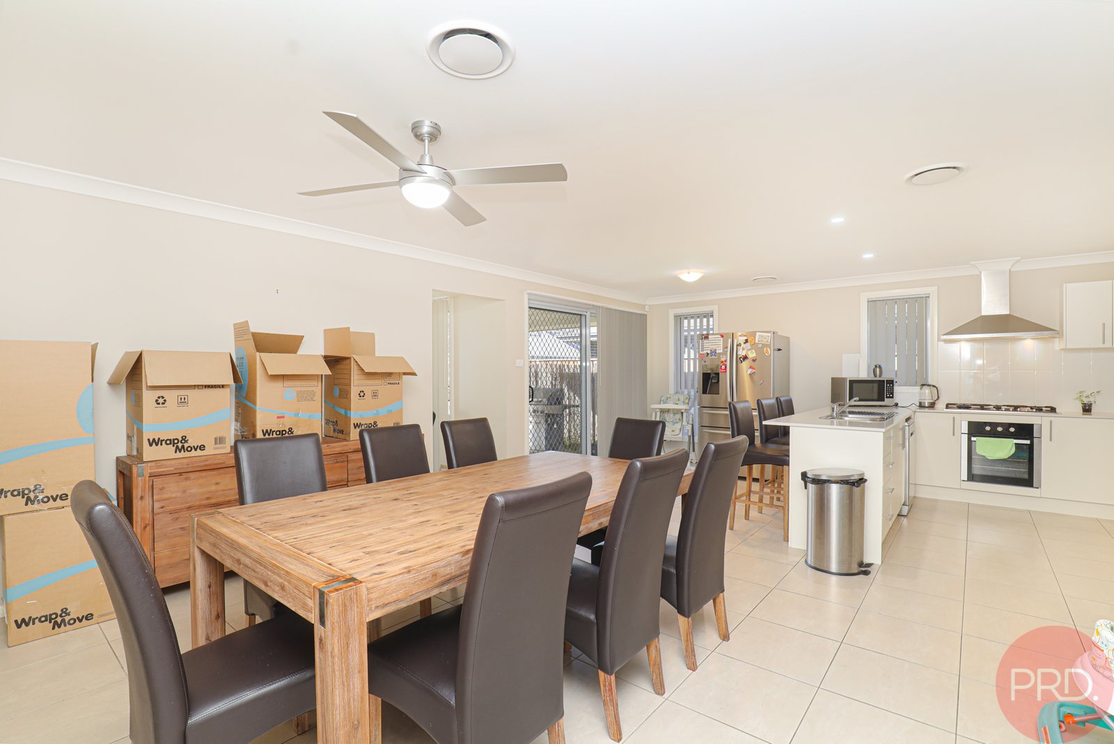 14 Golden Whistler Avenue ABERGLASSLYN 10