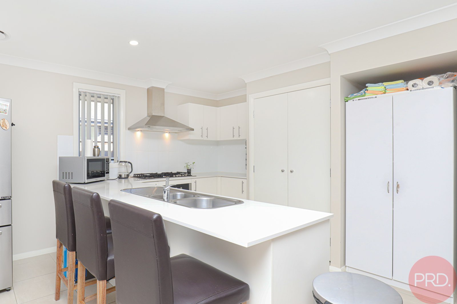 14 Golden Whistler Avenue ABERGLASSLYN 17