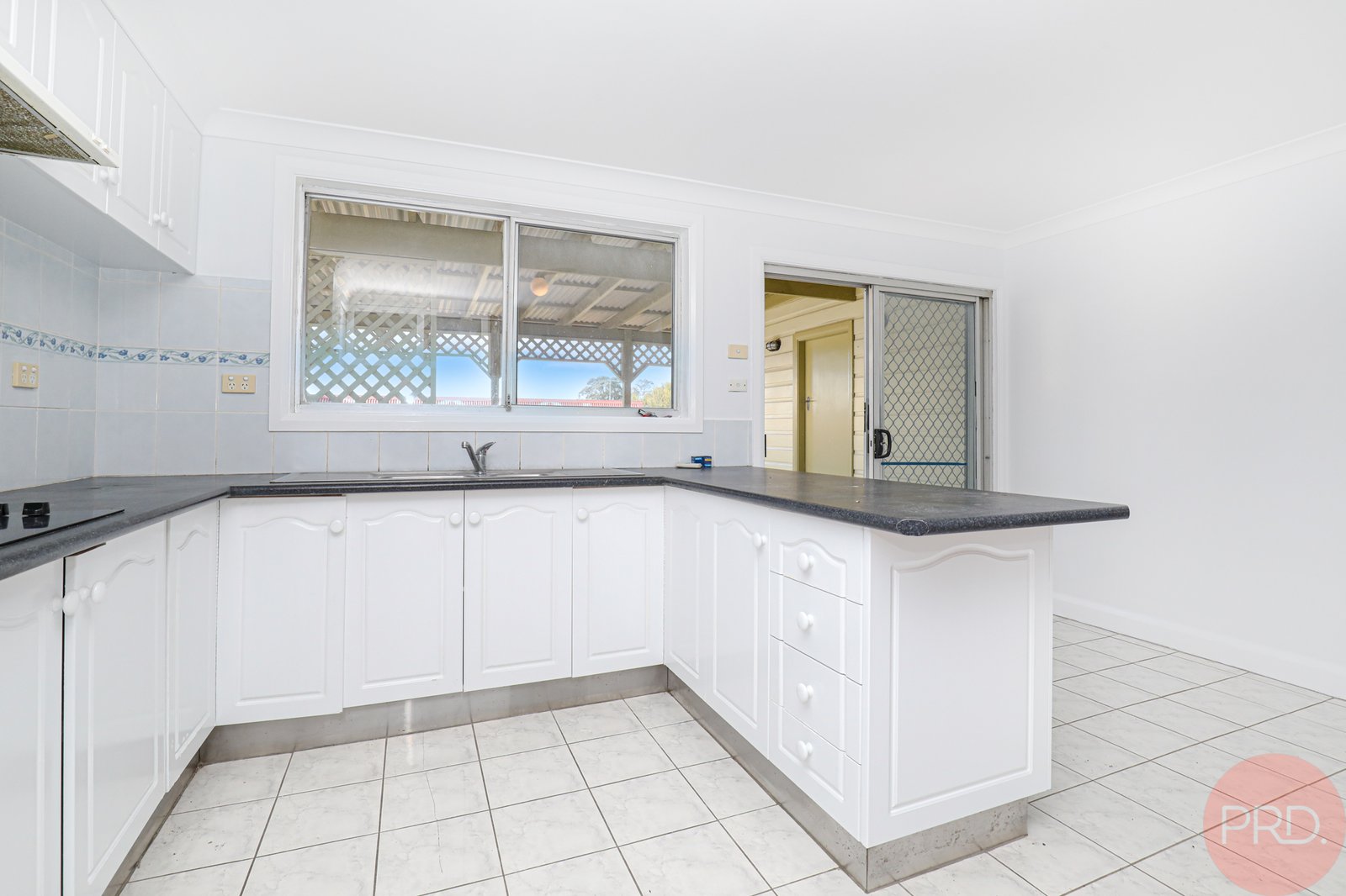 14 Greville Street BERESFIELD 2